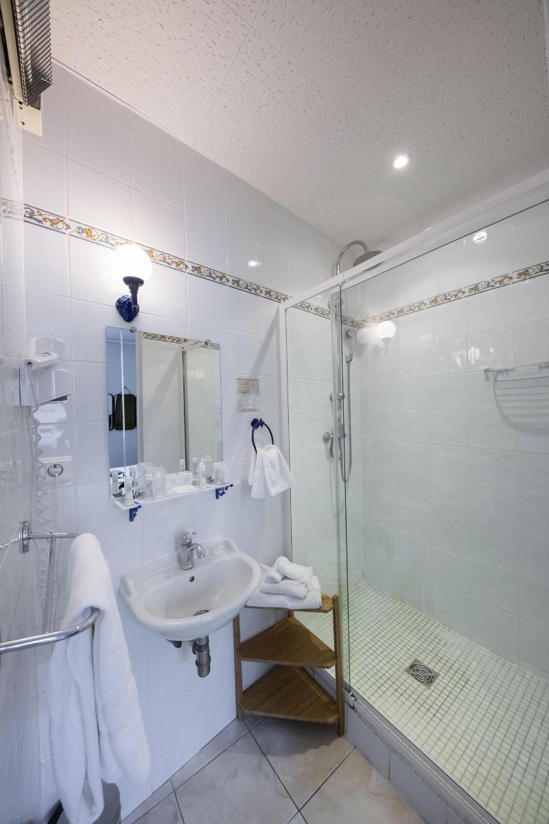 L'Instant Sevigne Otel Grignan Dış mekan fotoğraf